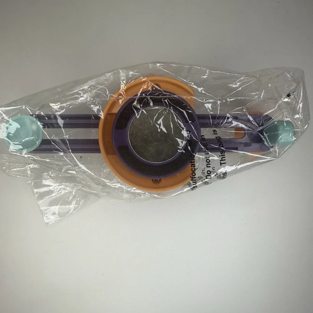 We R Memory Keepers Magnetic Circle Cutter Crafters Ultimate‎ Cutting Tools